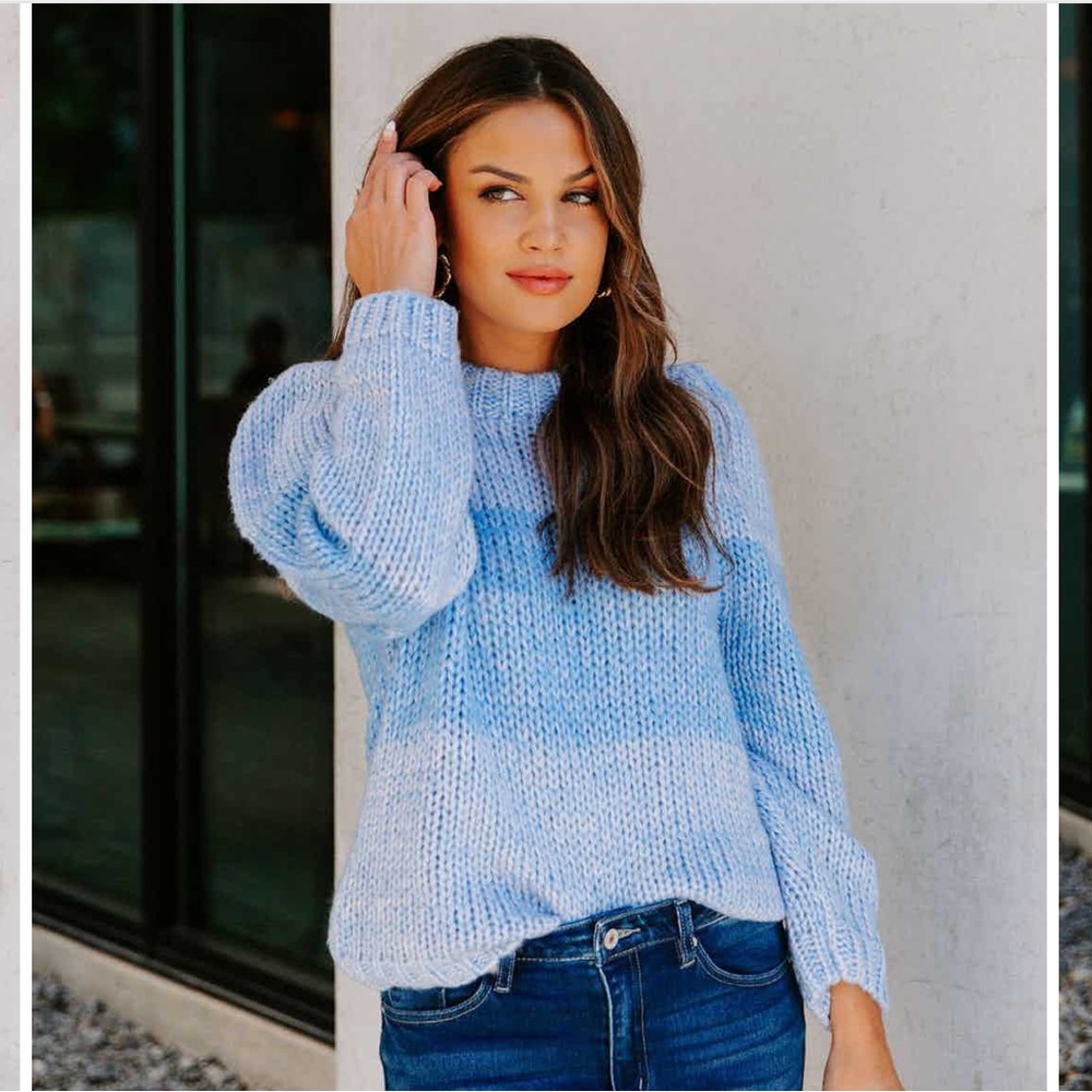 NEW Vici Alana Two-Tone Knit Sweater Blue Size Medium - Picture 7 of 11